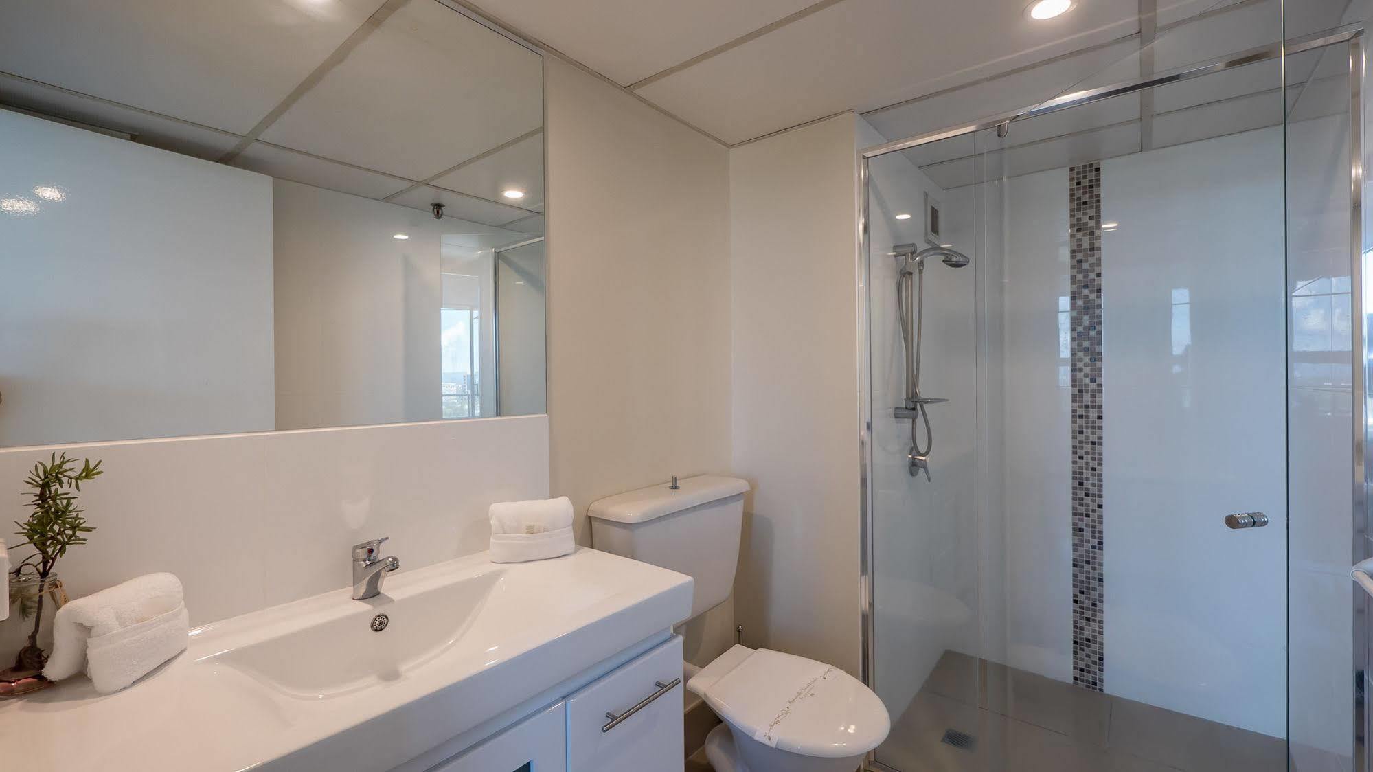 Waterways Apartments Surfers Paradise Eksteriør billede